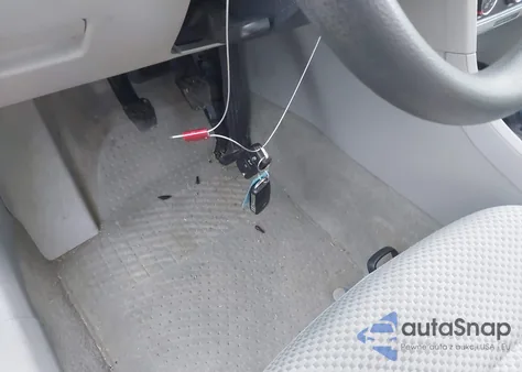 2014 Volkswagen Passat 2.5L S z USA, uszkodzony, nr VIN 1VWAP7A30EC038302